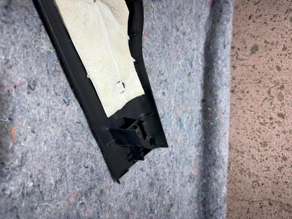 2013-2017 Honda Accord Front Right Scuff Sill Cover Black OEM 84201-T2A-A010 – photo 4