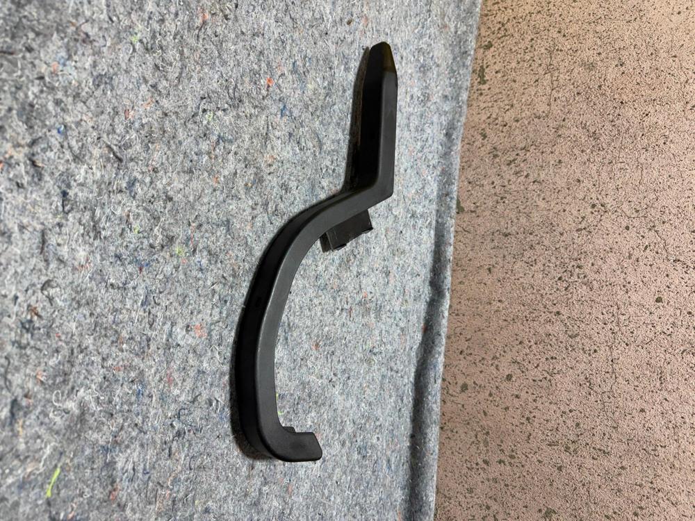 2001-2005 Lexus IS300 Sedan Trunk Lid Passenger Right Hinge Cover Trim – photo 4