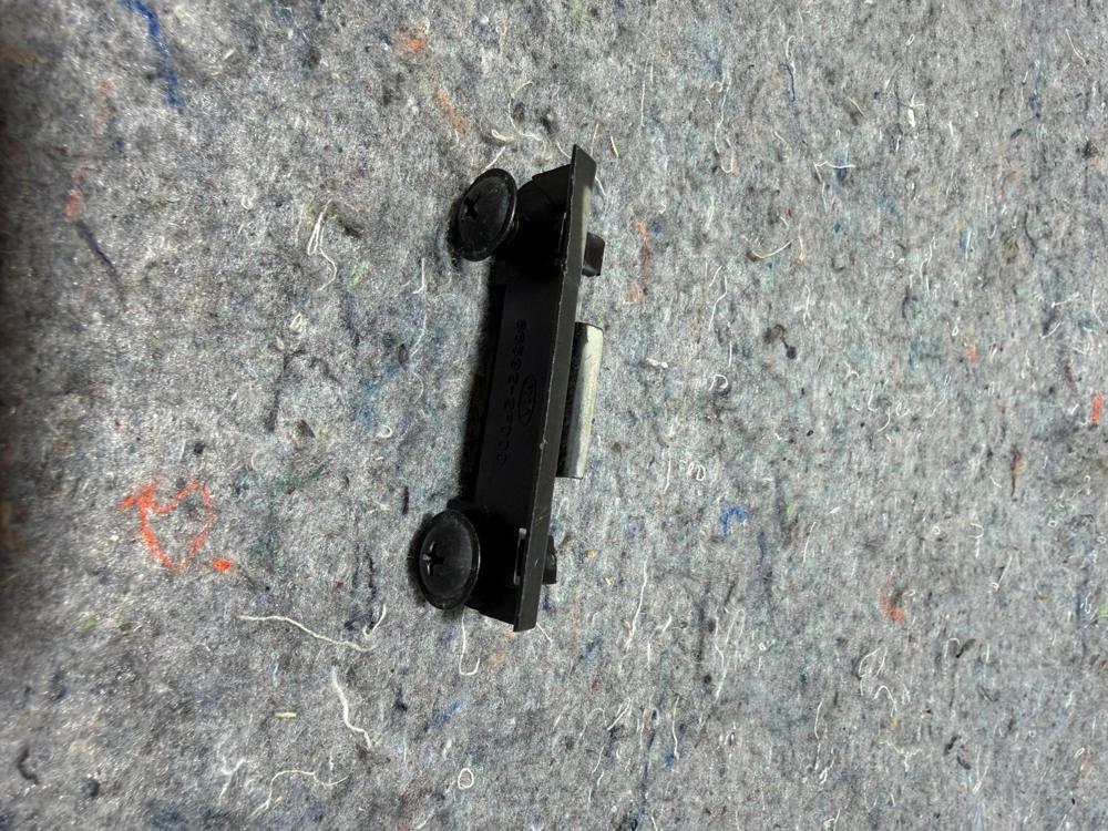 Genuine Kia Bumper Cover Retainer 86592-2F000 – photo 4