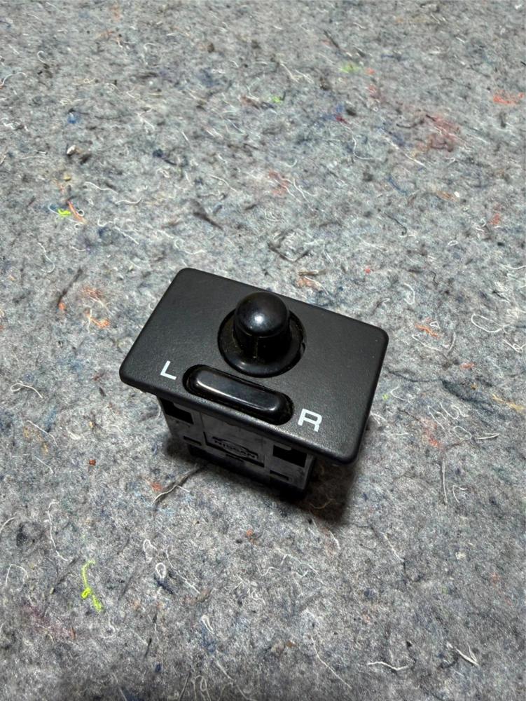 Switch 6Y13T – photo 1