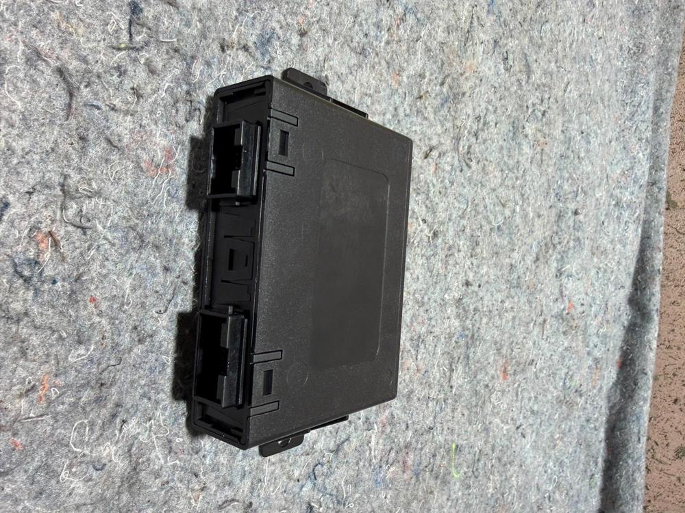 06-12 Bentley Continental Park Parking Assist Control Moldule 3W919283A OEM – photo 3