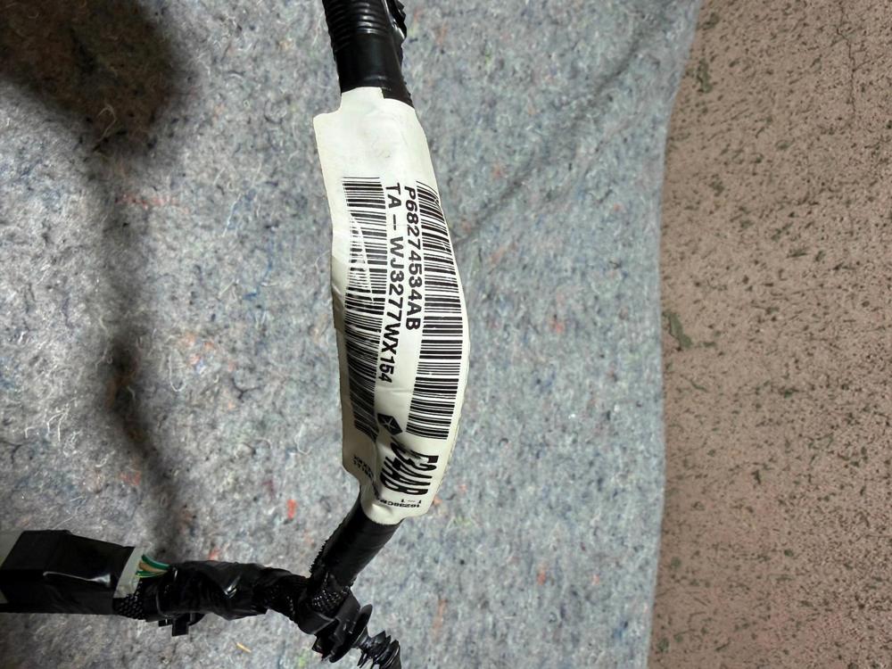 2013-2017 Jeep Wrangler Jk Rear View Mirror with Wire 68274534AB OEM – photo 2