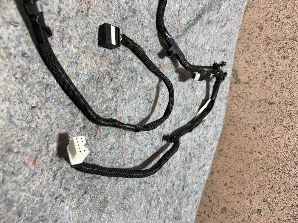 2013-2017 Jeep Wrangler Jk Rear View Mirror with Wire 68274534AB OEM – photo 3