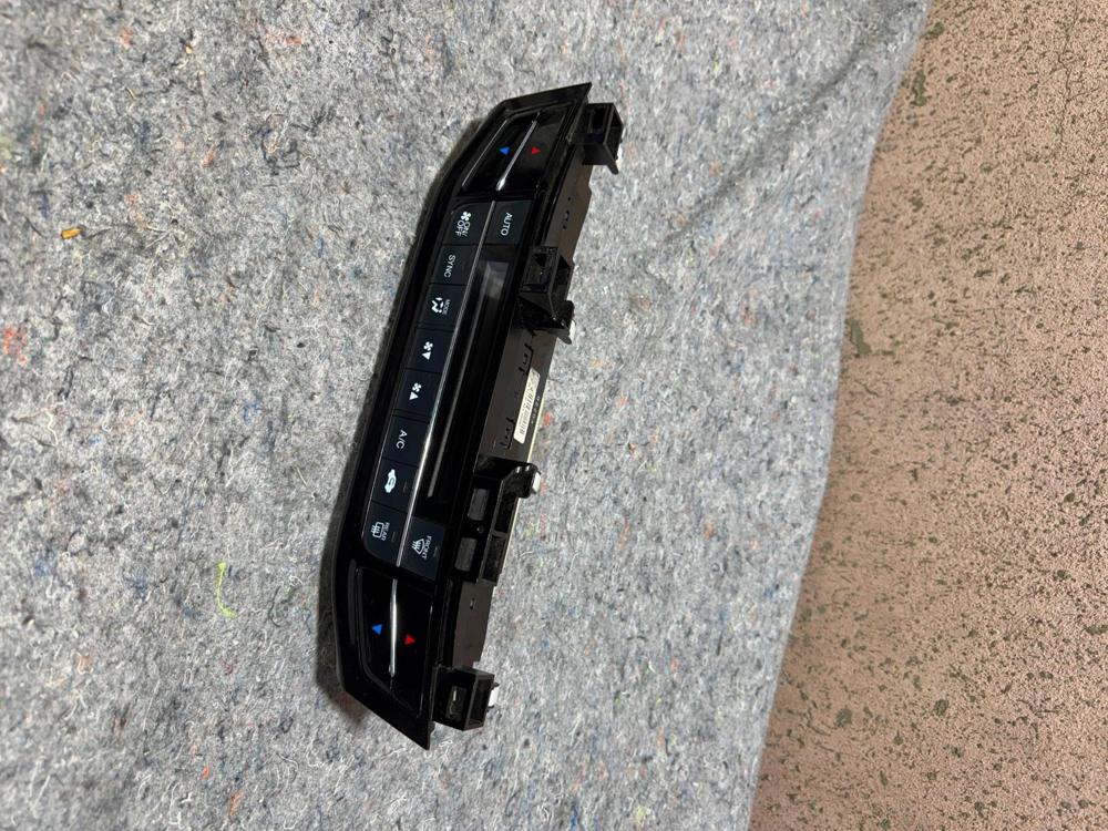 2016 2017 Honda Accord AC Heater Temperature Climate Control Unit 79600T2FA711M1 – photo 3