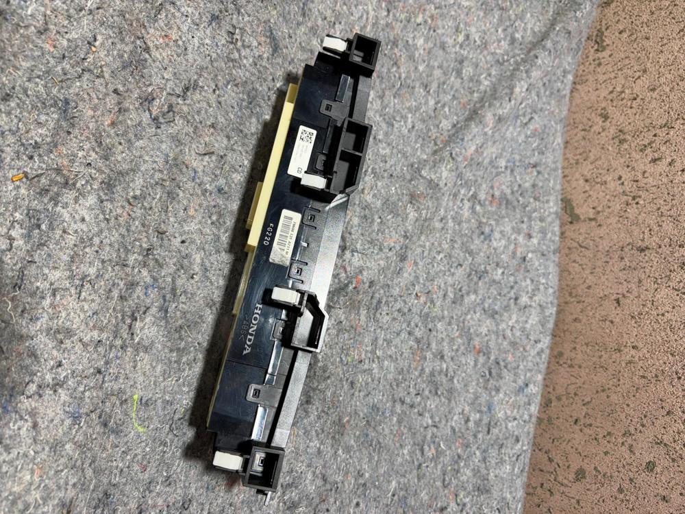 2016 2017 Honda Accord AC Heater Temperature Climate Control Unit 79600T2FA711M1 – photo 4
