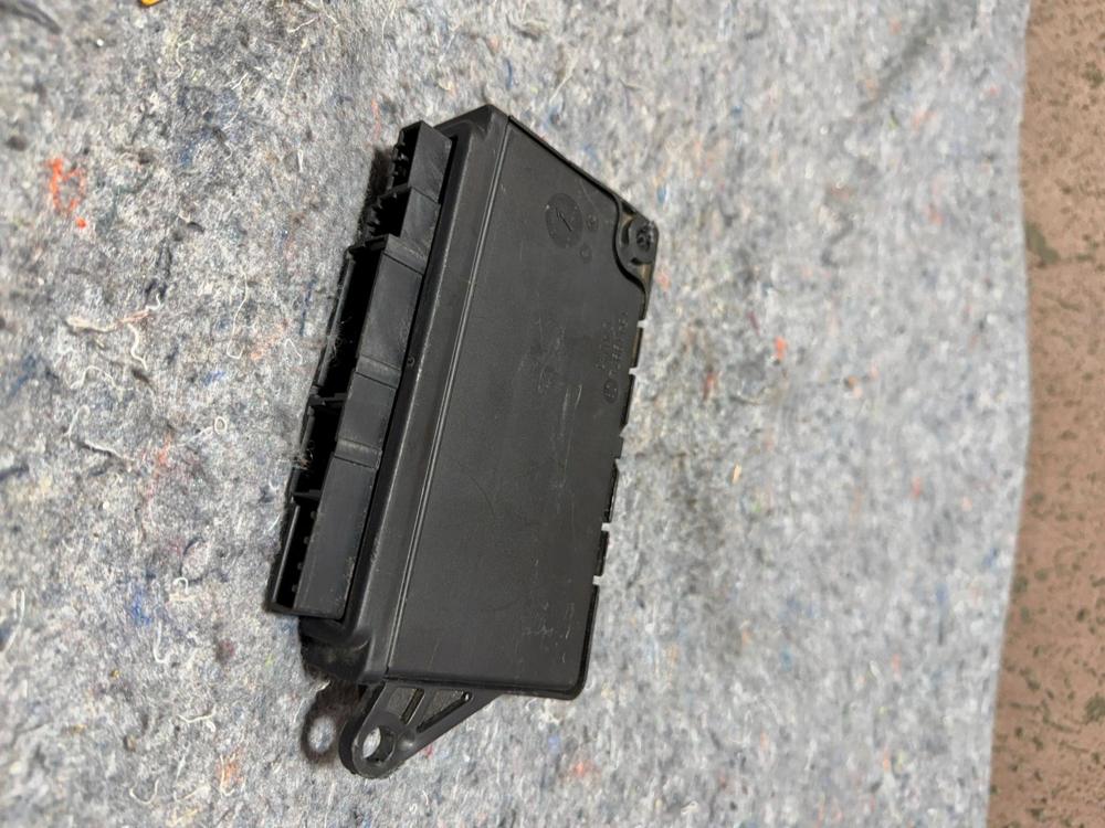 2004 Cadillac CTS Srx Front Door Control Module Unit GMX320/GMT265 Dom Module – photo 4