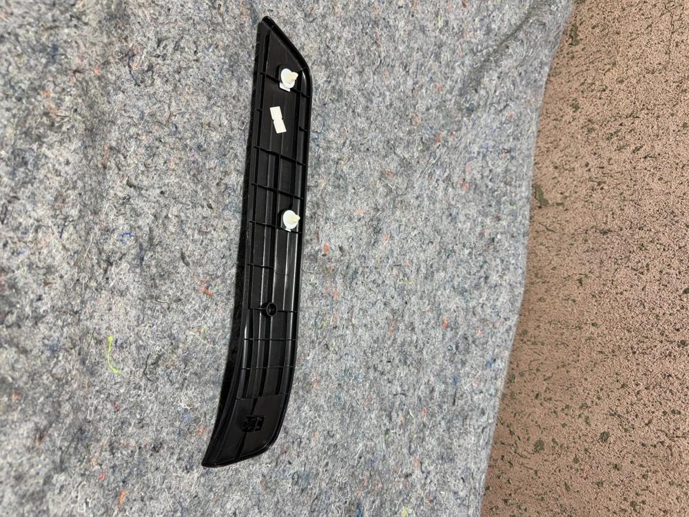 2014-2024 Infiniti Q50 Rear Left Door Sill Scuff Trim Plate OEM 769B34GA0A – photo 3