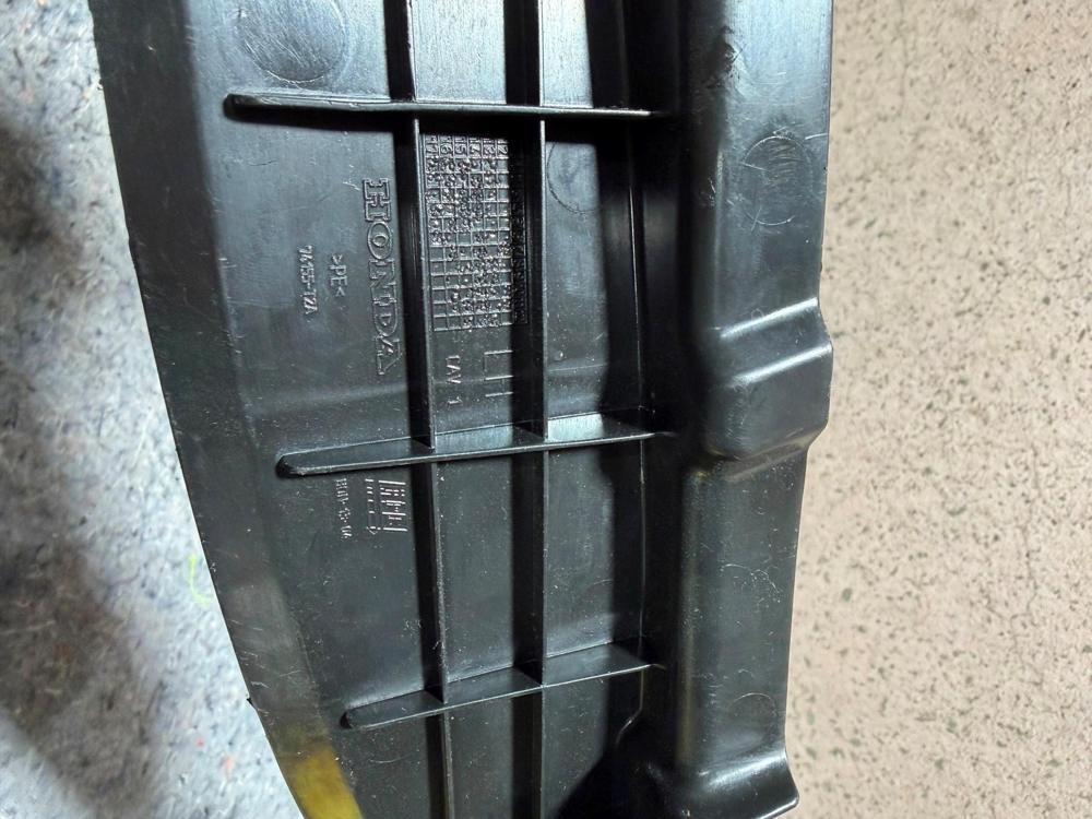 2013-2017 Honda Accord Sport SE Front Left Fender Enclosure Seal OEM – photo 4