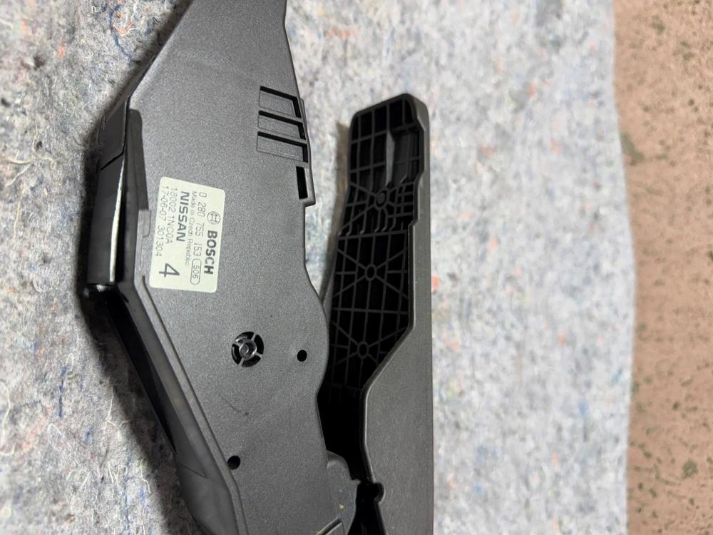 2014-2019 Infiniti Q50 Gas Pedal Actuator Accelator OEM 180021NC0A – photo 4