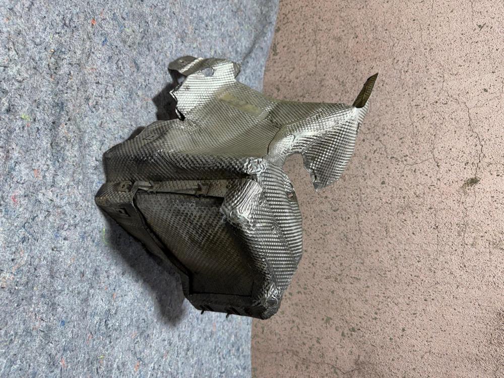 Lamborghini Gallardo LP560-4 OEM RH Right Exhaust Insulation 400825646 – photo 2