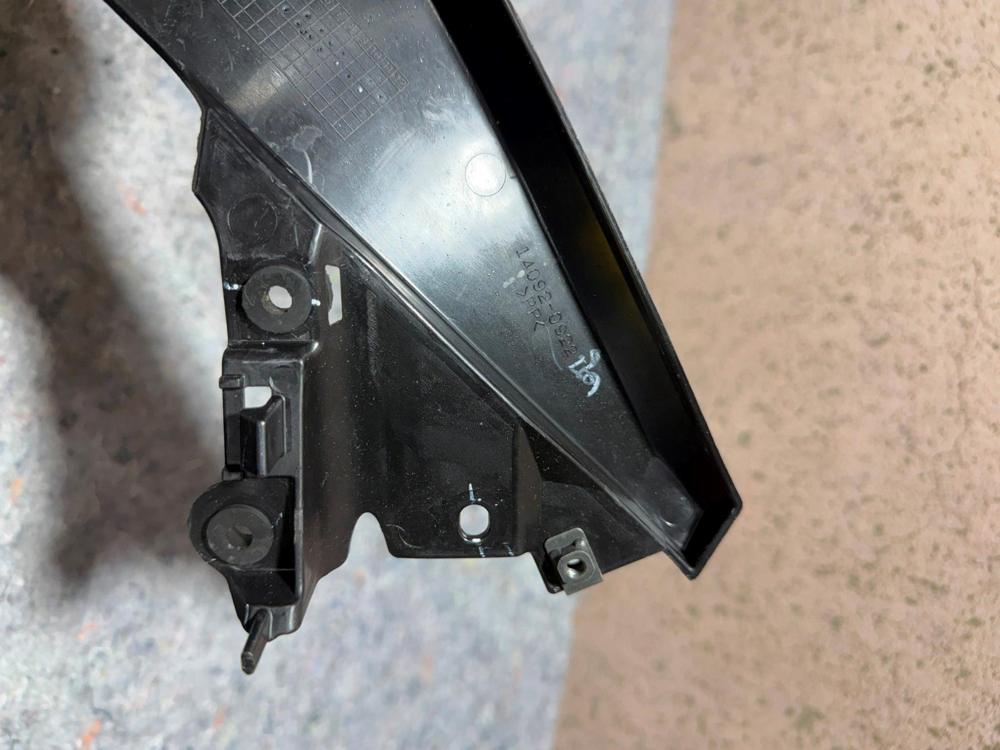 13 Kawasaki Ninja EX300 Right Inner Side Fairing Cover Panel 140920922 – photo 2