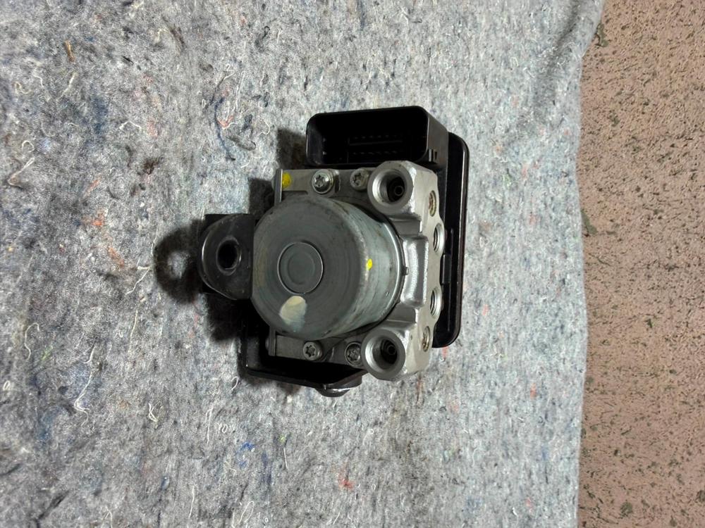Honda Sh 125 150 2013 2015 OEM ABS Pump Nodule 006V951623 – photo 3