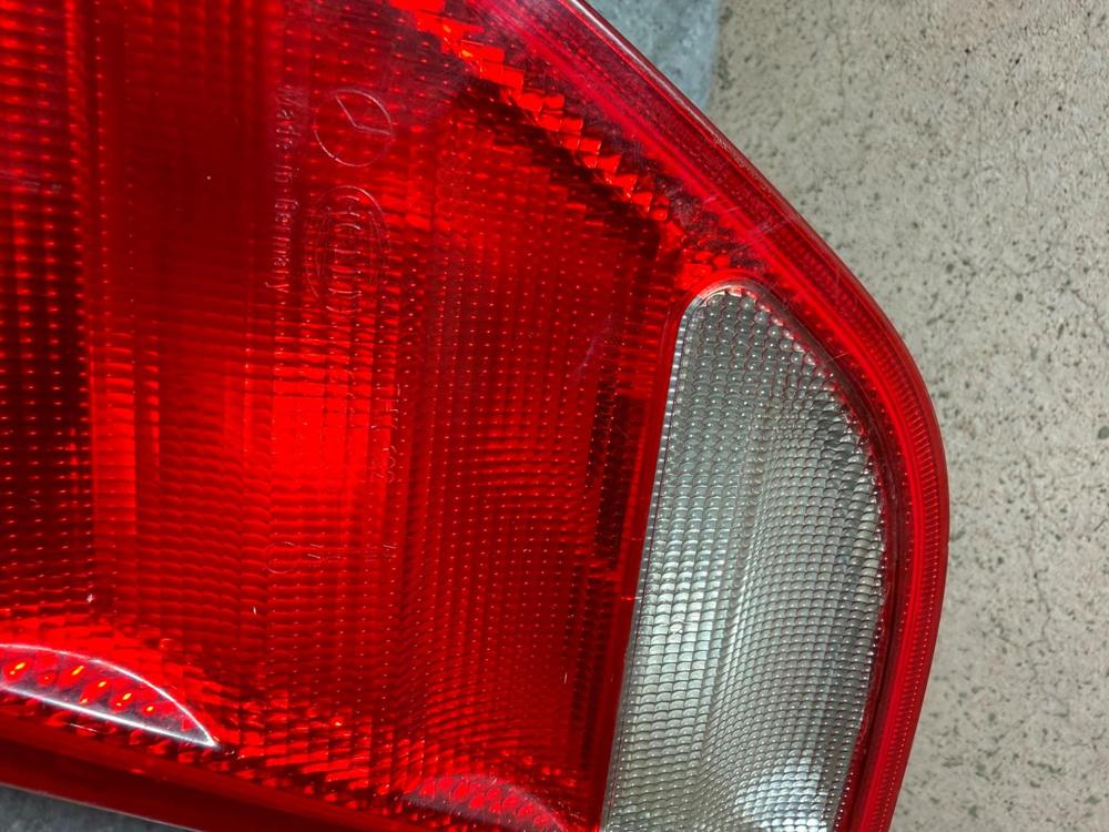 2001 Mercedes CLK320 CLK430 CLK55 OEM Left Driver's Lid Mounted Tail Light 98-03 – photo 3