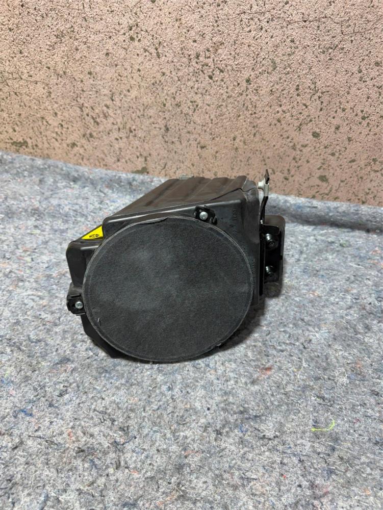 2017 Jeep Wrangler Front Driver Dashboard Audio Speaker 05T064199AC – photo 1