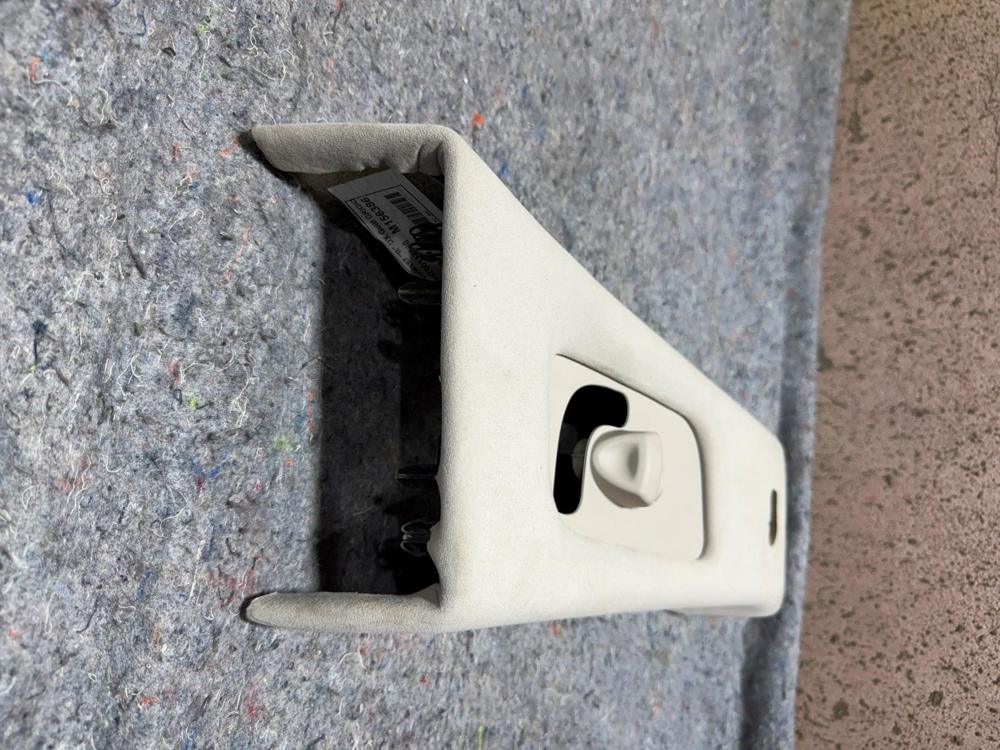 2014-2019 Maserati Ghibli SQ4 Left Driver Side Upper B Pillar Trim Panel OEM – photo 4