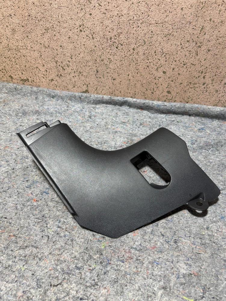 2011 Jeep Compass Front Left Driver Side Interior Trim Panel OEM – photo 1