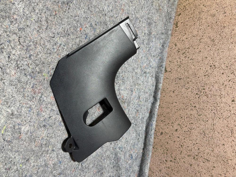 2011 Jeep Compass Front Left Driver Side Interior Trim Panel OEM – photo 3