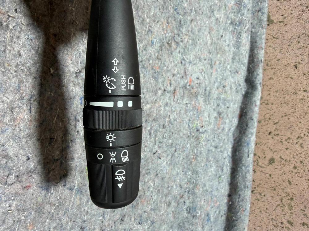 2007-2017 Jeep Patriot Headlight Turn Signal Control Switch OEM 1700570301 – photo 3