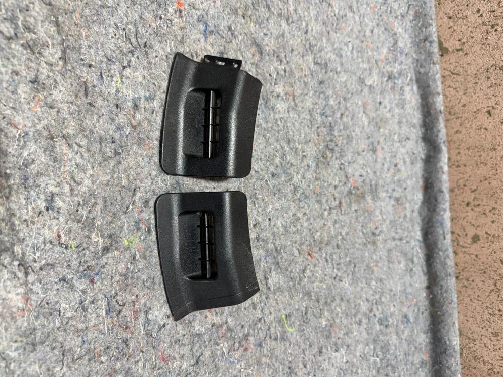 2014-2020 Maserati Ghibli Rear Floor Vent Duct Cap Cover Trim OEM – photo 3