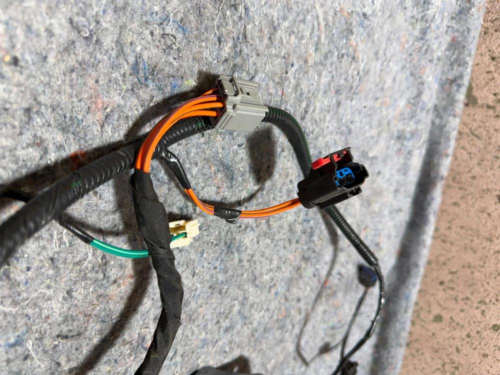 2011-2017 Jeep Compass Right Door Wire Harness OEM P68241094AA – photo 2