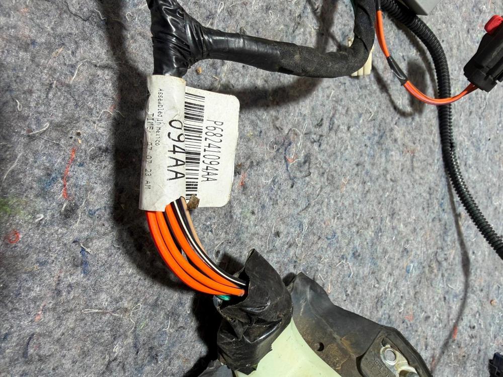 2011-2017 Jeep Compass Right Door Wire Harness OEM P68241094AA – photo 3