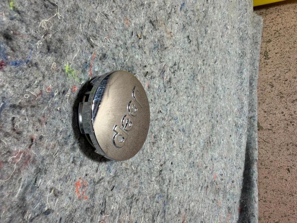 Jeep Compass Grand Cherokee Silver Geuine OEM Wheel Center Cap 1LB77TRMAC 9178 – photo 2