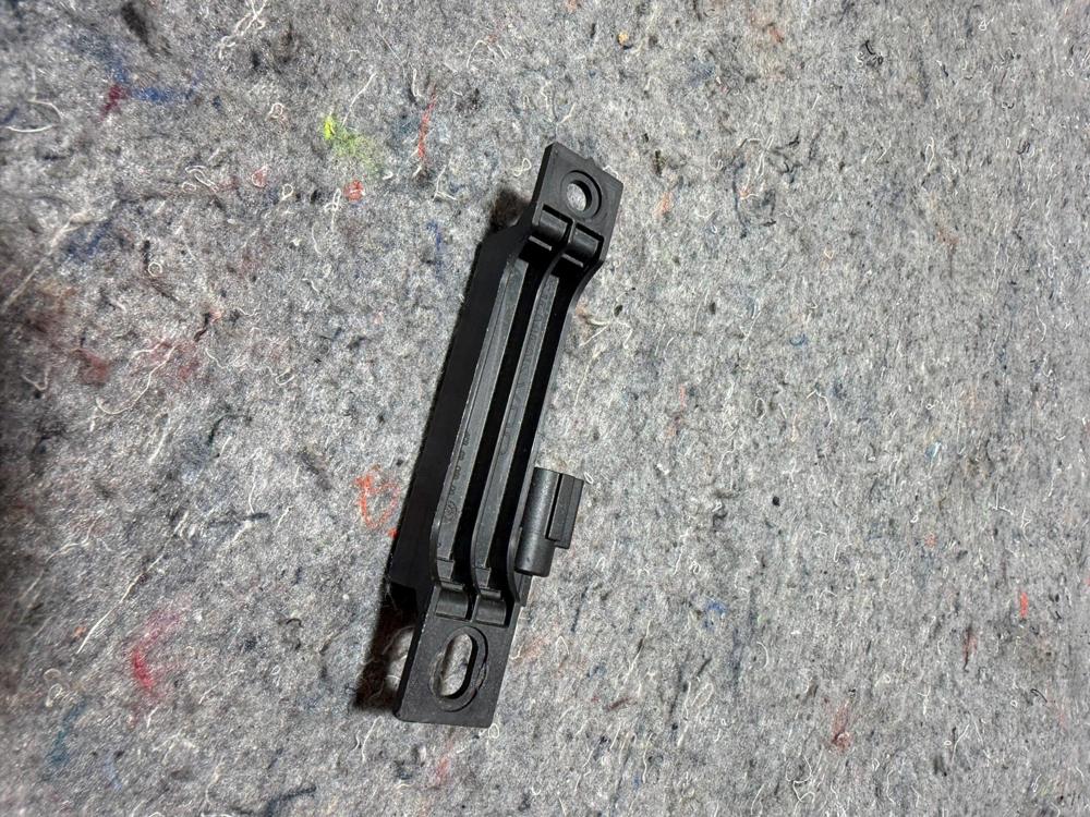 2019 Infiniti Q50 Keyless Entry Antenna Receiver Module Unit OEM 2825 – photo 4