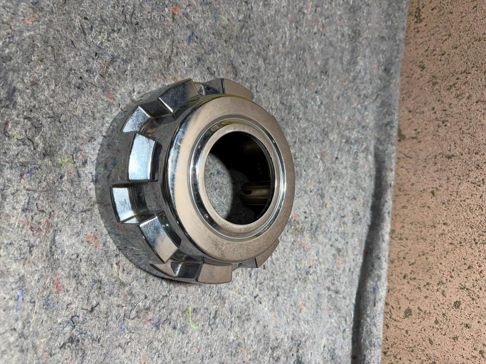 Ford Excursion Limited Front OEM Wheel Center Cap Chrome 3C34-1A096-BA – photo 4