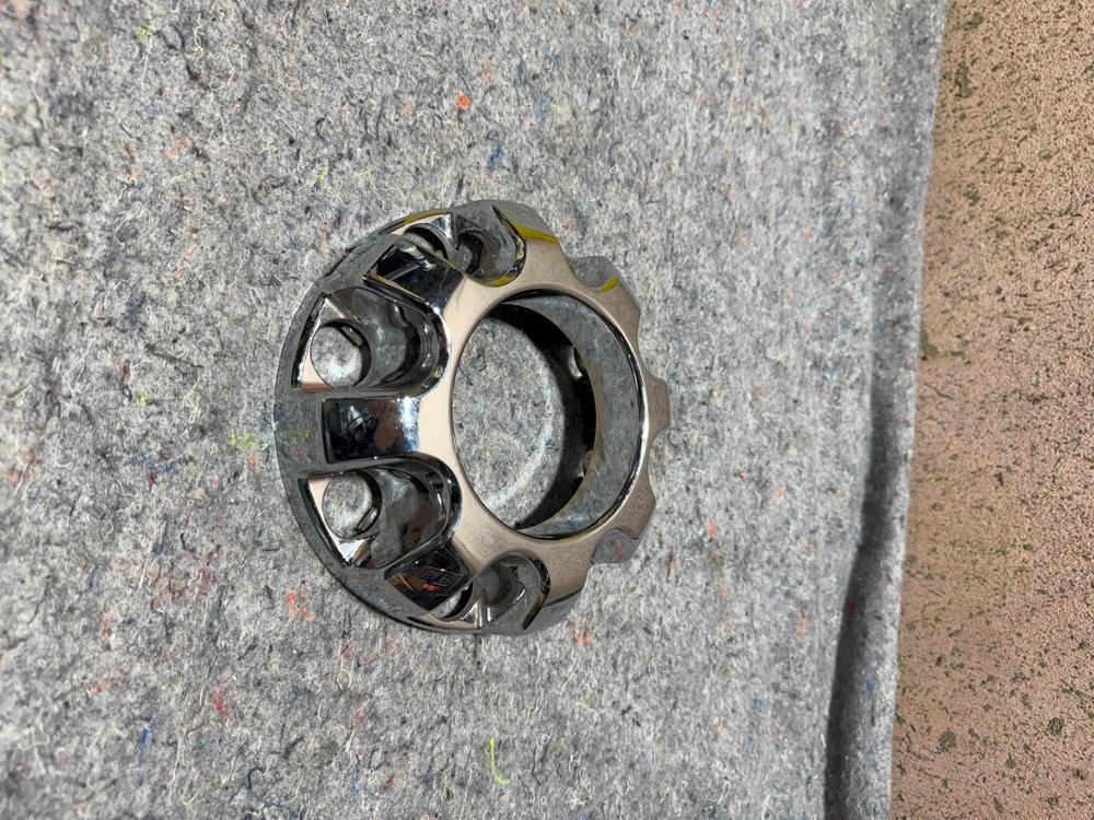 Ford F250 F350 King Ranch Front Wheel Center Hub Cap Chrome OEM – photo 2