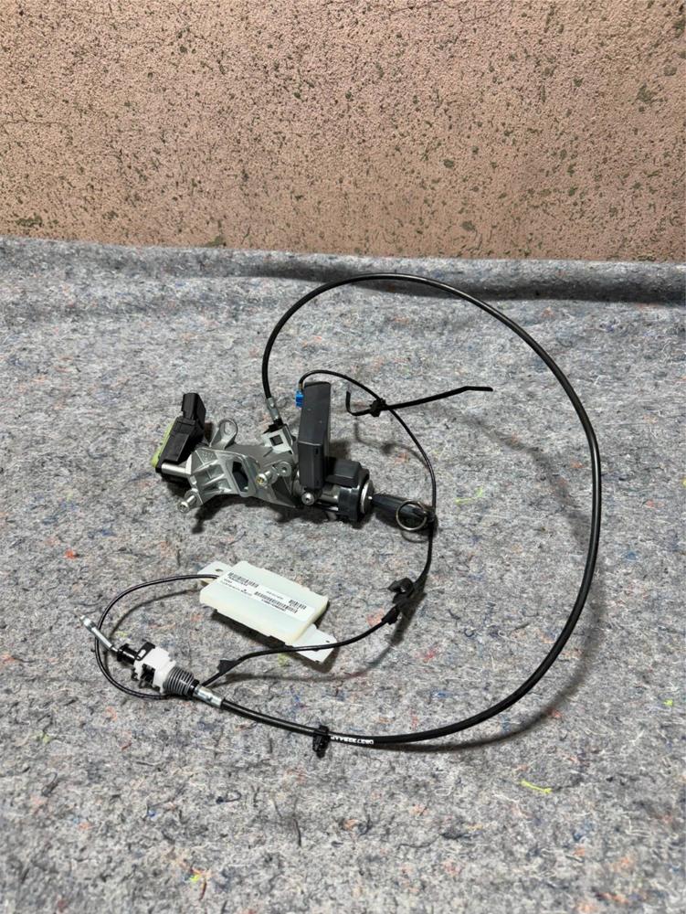 2007-2017 Jeep Compass Ignition Switch Lock W/key Cylinder 05057296AM – photo 1