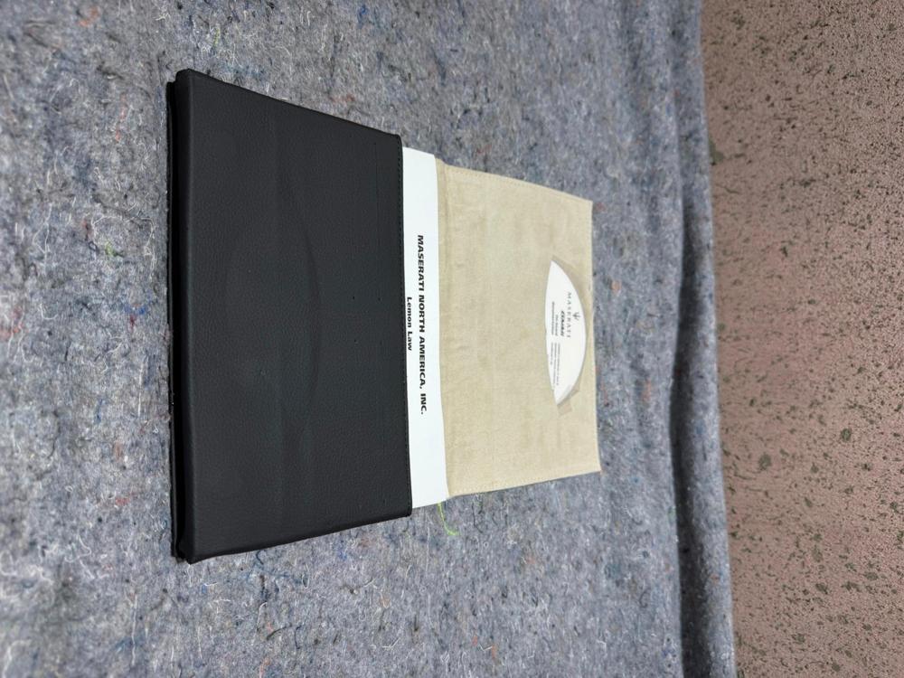 2014 Maserati Ghili S Q4 Owners Manual Granlusso Gransport S Q4N Base – photo 4