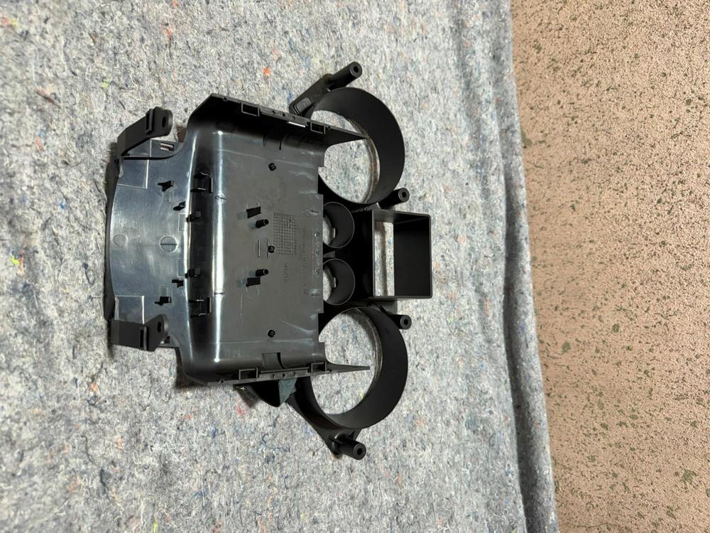 04-10 Bentley Continental Steering Comlumn Cover 3D0858565A OEM – photo 4