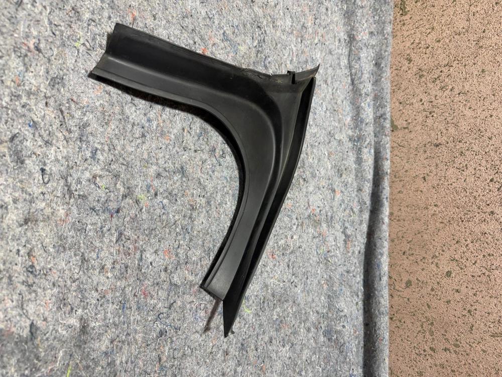2015 Maserati Ghibli Driver Rear Right RH Door Trim Cover Assembly Factory OEM – photo 2