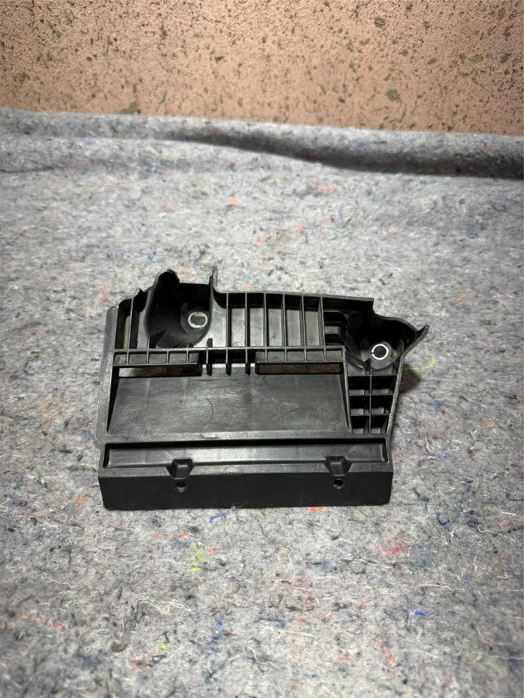 2015-2024 Ford Fusion Battery Tray Bracket Mount Holder Box OEM DG9310663A – photo 1
