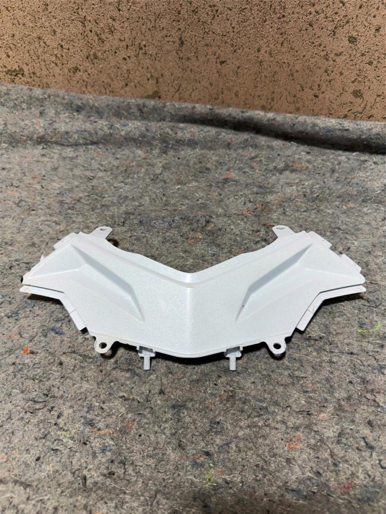13-17 Kawasaki EX300 300 Ninja Rear Center Seat Cover Panel Cowling Fairing OEM – photo 1