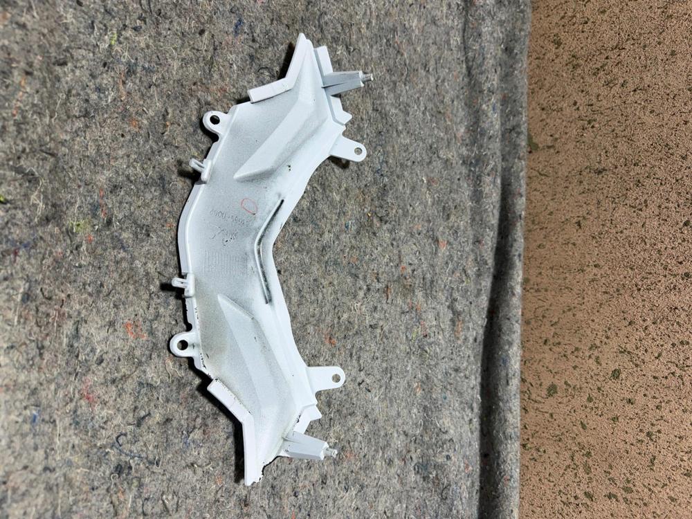 13-17 Kawasaki EX300 300 Ninja Rear Center Seat Cover Panel Cowling Fairing OEM – photo 2