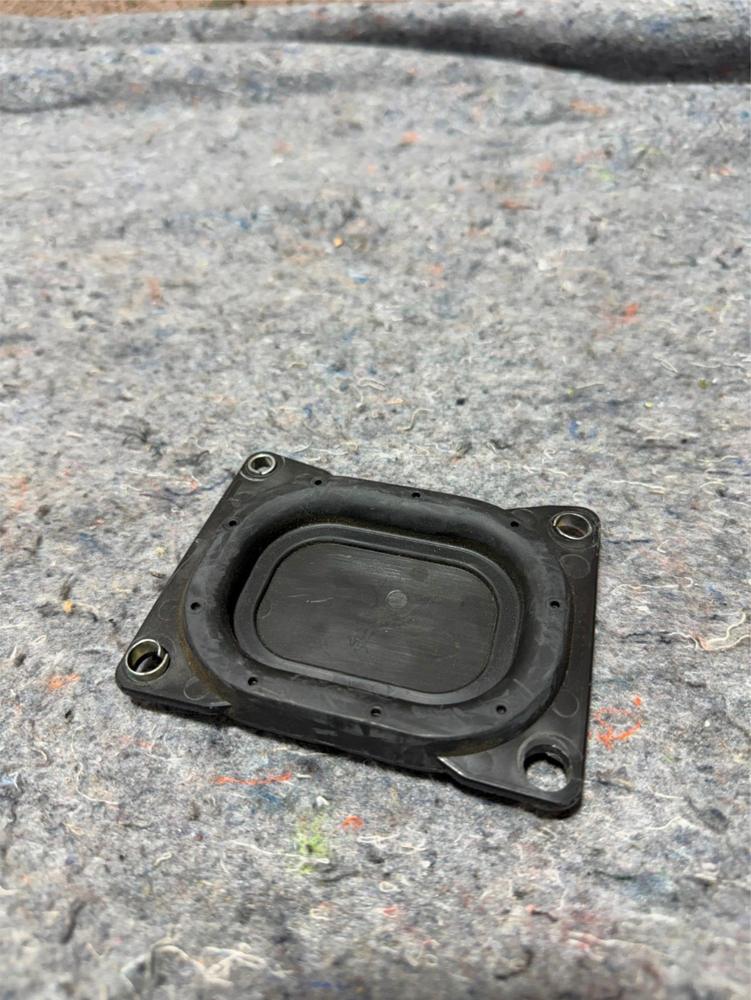 14-21 Maserati Quattroporte Air Conditioner Line Hose Tube Valve Cover Plug OEM – photo 1
