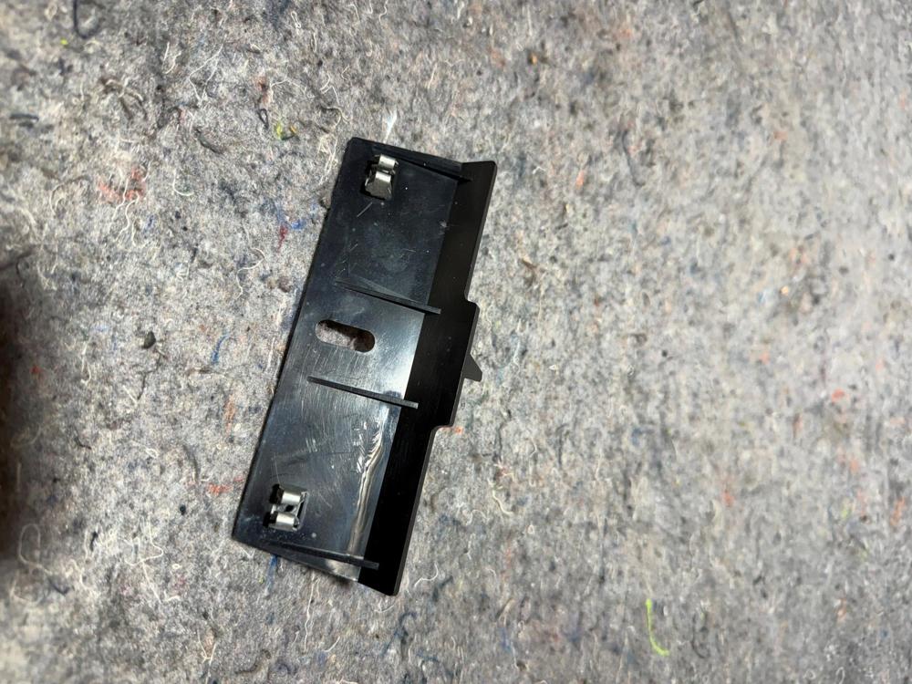 2012 Jeep Compass Holder L0160652AA01 Genuine 2196018-35 – photo 2