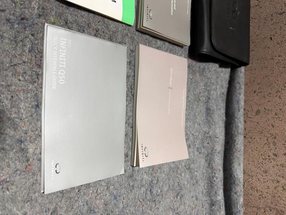 2017 Infiniti Q50 Owners Manual Guide with Case – photo 3