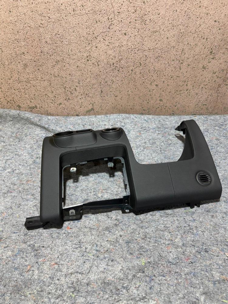 2014-2017 Maserati Ghibli S Q4 M157 Trim Cover Panel Knee Dash Lower Left OEM – photo 1