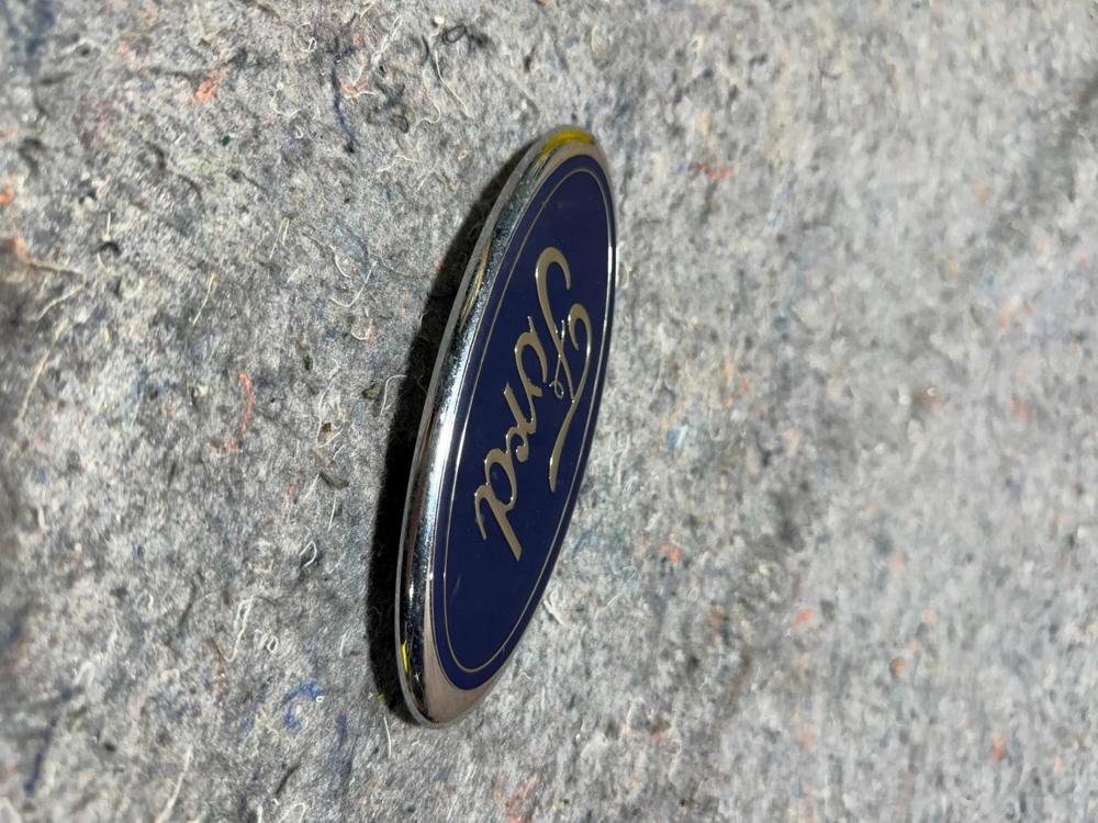 Ford Blue Oval Grille Emblem Badge Genuine F85B-15402A16-AA OEM – photo 2