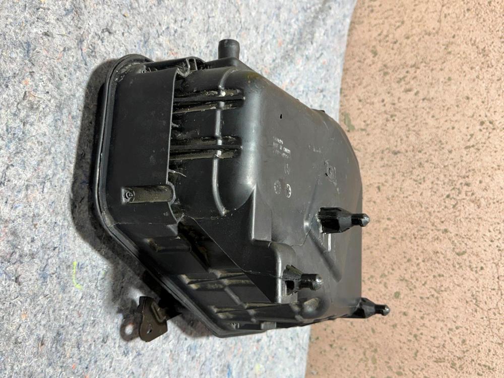 11-17 Jeep Patriot Compass Air Cleaner Box 2.4L 551585 OEM – photo 4