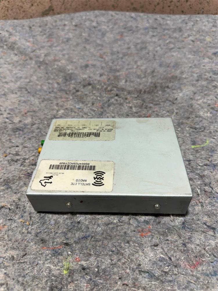 2010 Corvette C6 OEM Xm Satellite Ratio Module 28045272 – photo 1