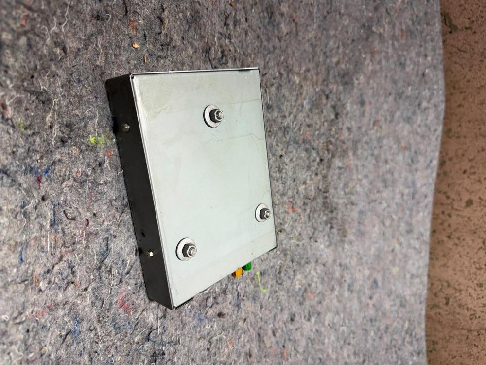 2010 Corvette C6 OEM Xm Satellite Ratio Module 28045272 – photo 2
