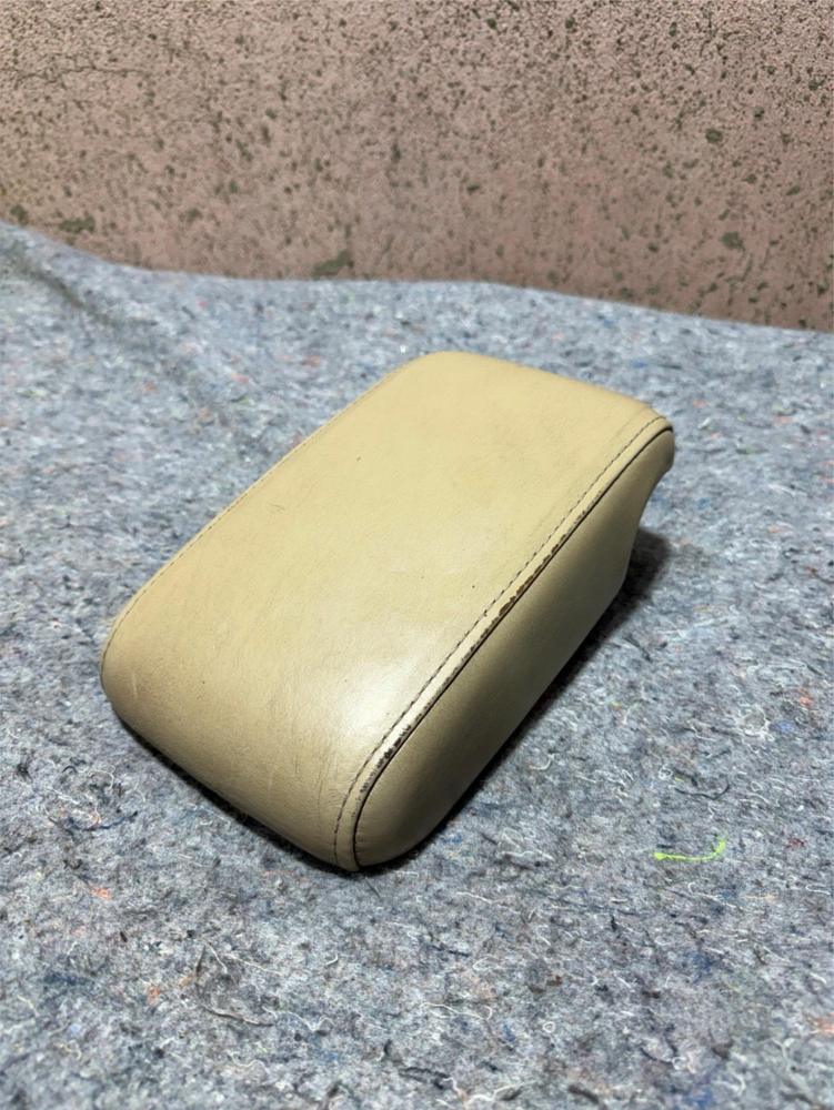2001-2005 Lexus IS300 Leather Center Arm Rest Light Brown OEM – photo 1