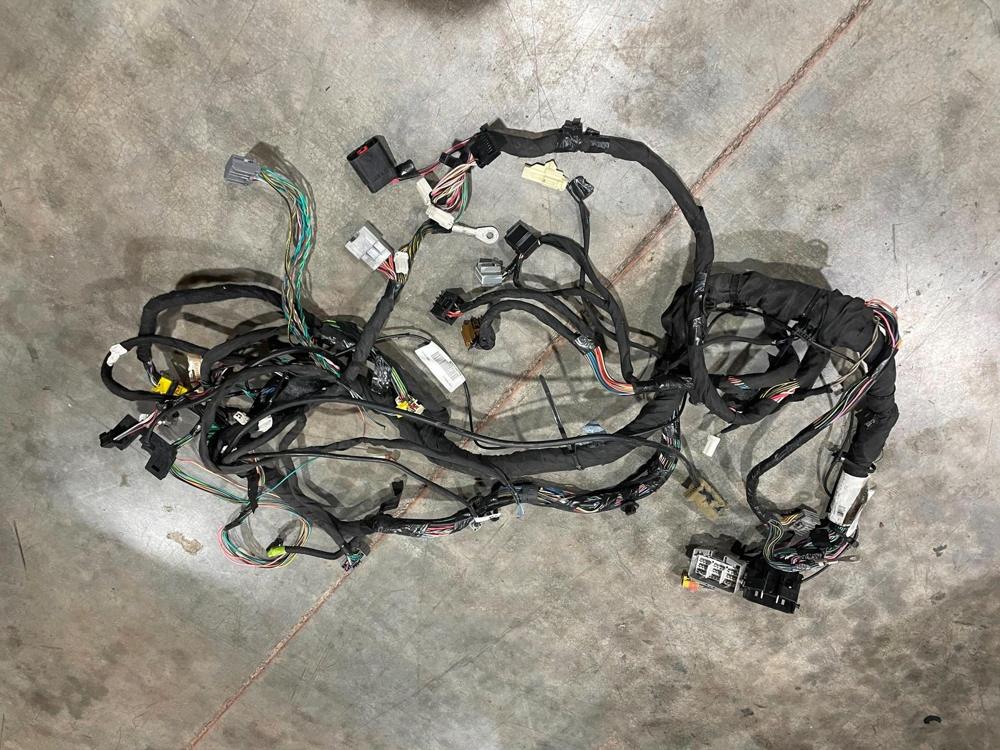 Genuine Mopar Instrument Panel Wiring 68283479AC – photo 3