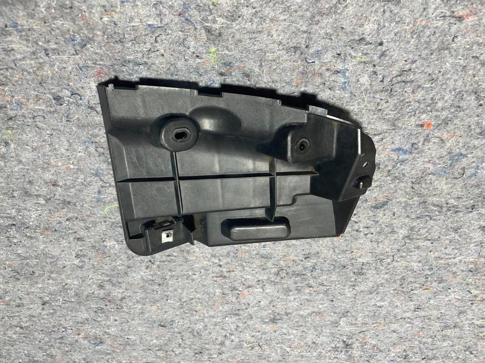 14-20 Maserati Ghibli Rear Left Tail Light Bumper Cover Bracket 670004470 OEM – photo 2