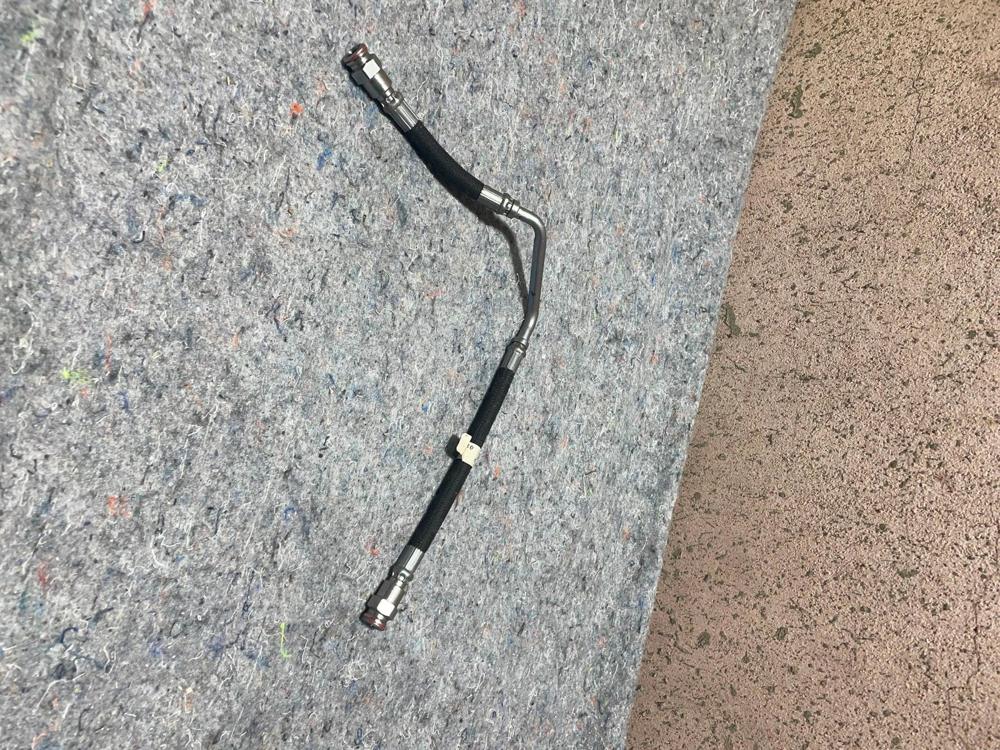 14-19 Chevrolet Corvette C7 Z06 Differential Oil Pump Hose 24265567 OEM – photo 3