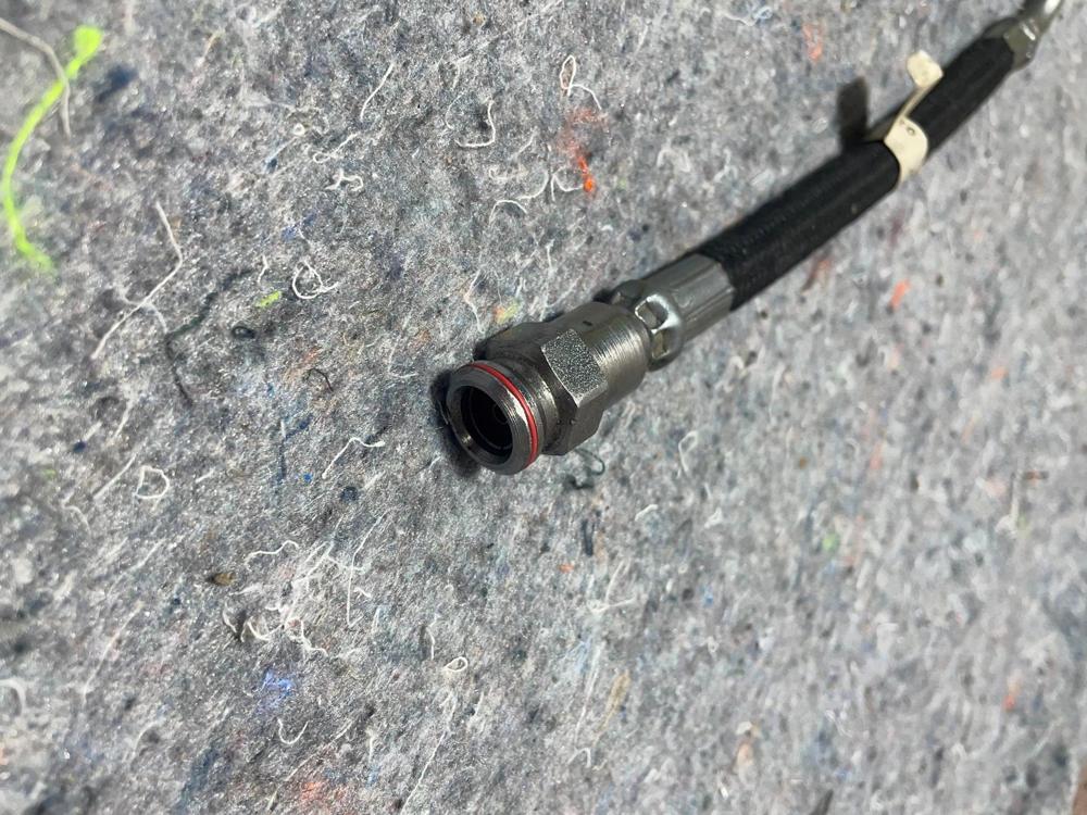 14-19 Chevrolet Corvette C7 Z06 Differential Oil Pump Hose 24265567 OEM – photo 4