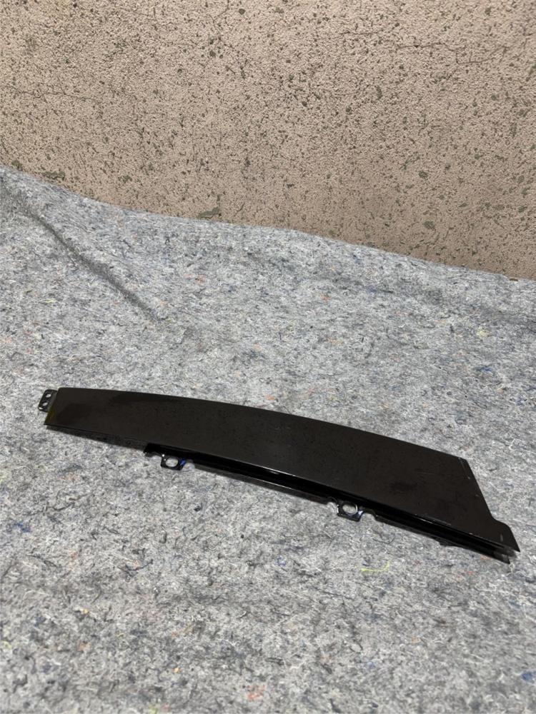 2011 Bentley Continental Flying Spur Front Left B-pillar Cover Plate 3W5837889H – photo 1